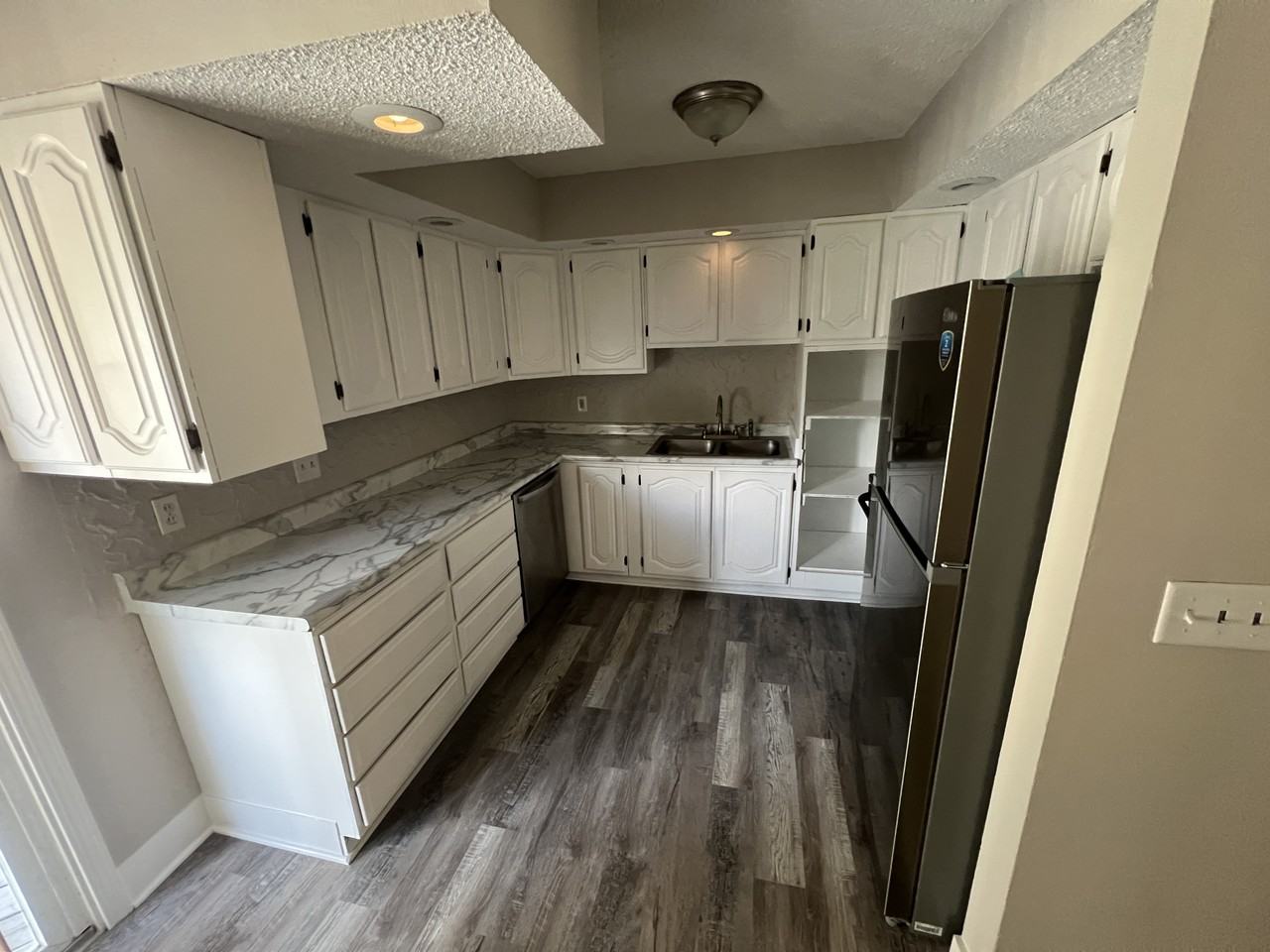 2075 Grants Pkwy #1 - Photo 5 of 24