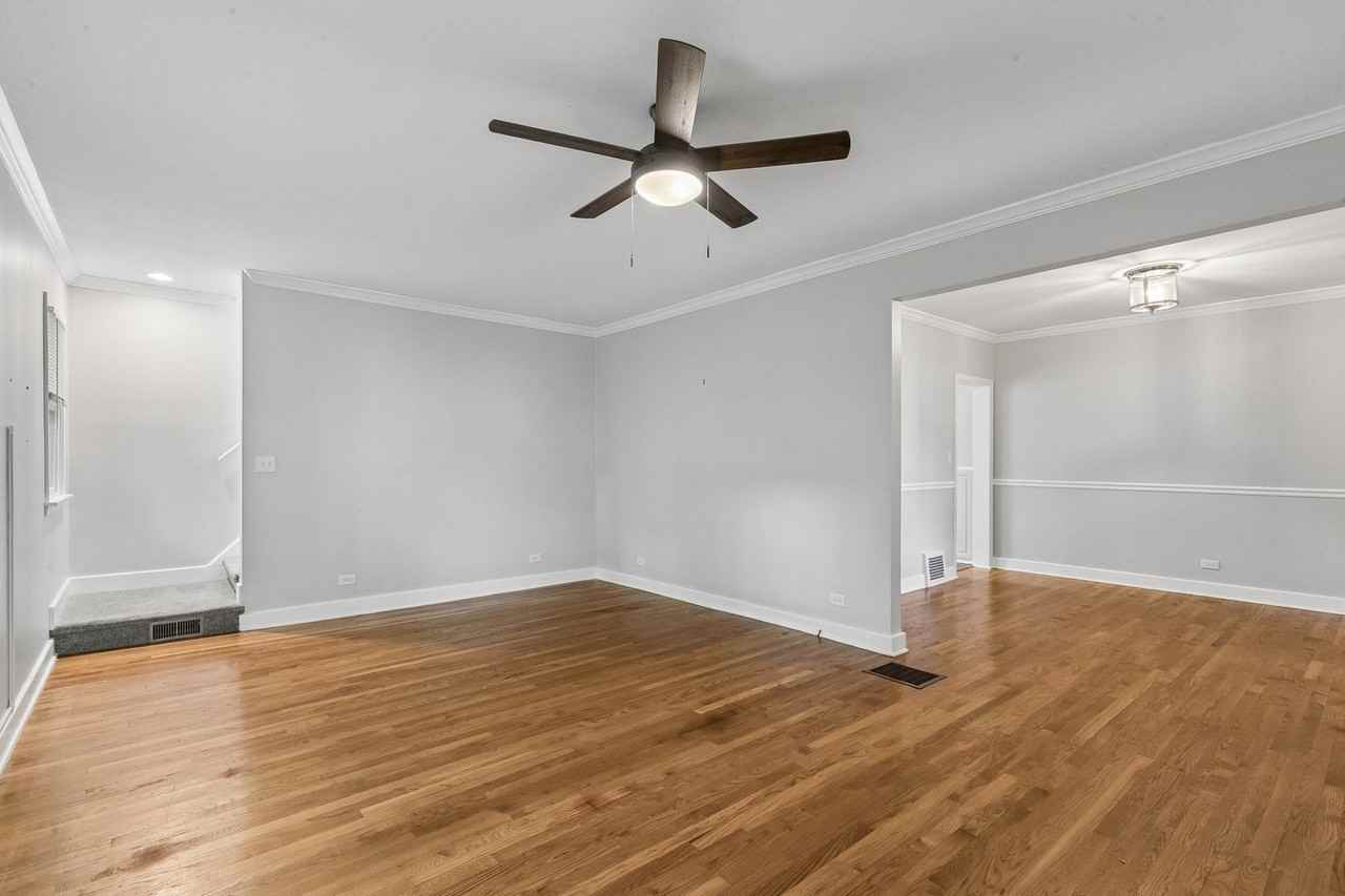 297 Scott St - Photo 6 of 37