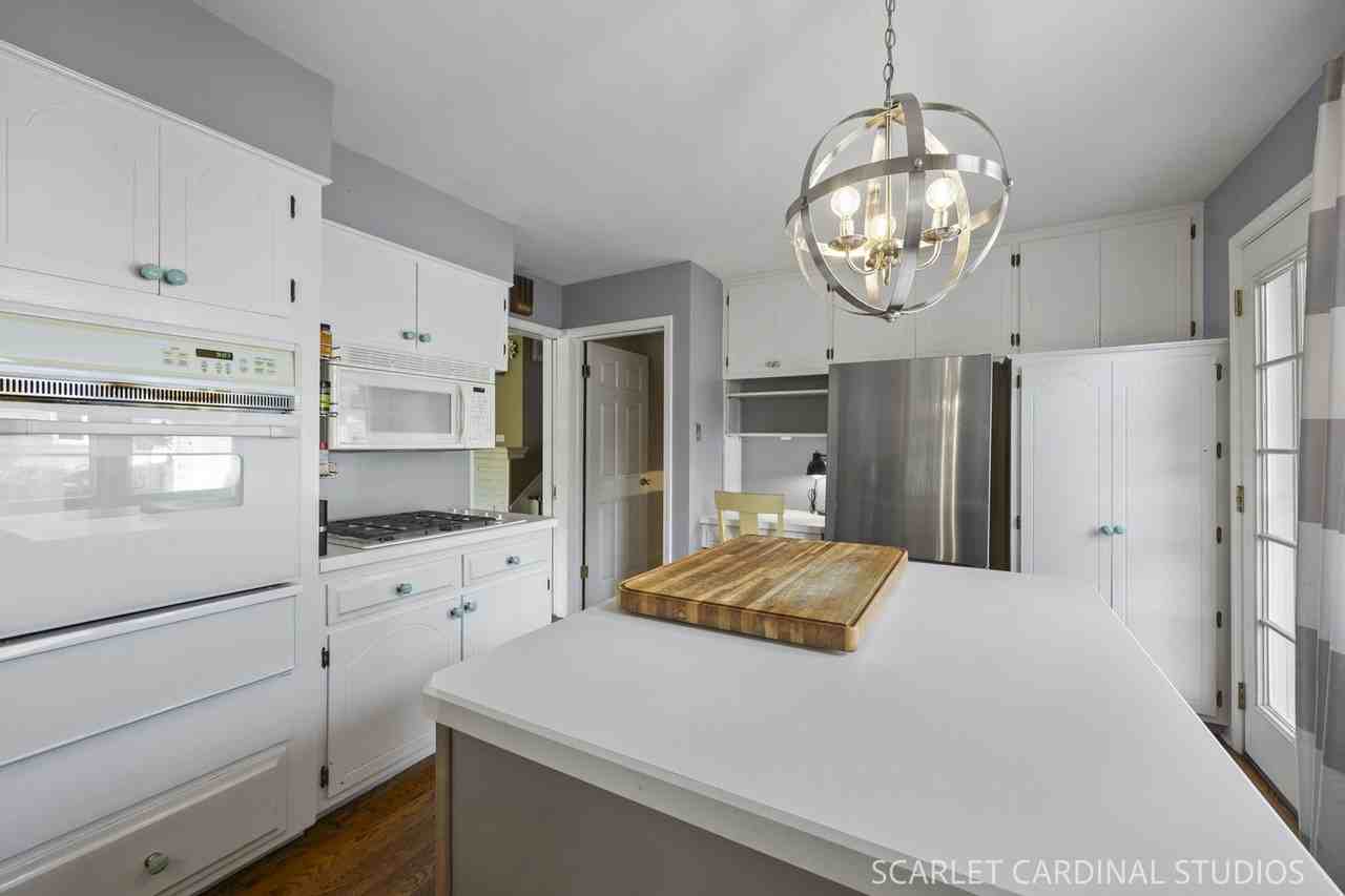 1210 S Gables Blvd - Photo 5 of 25
