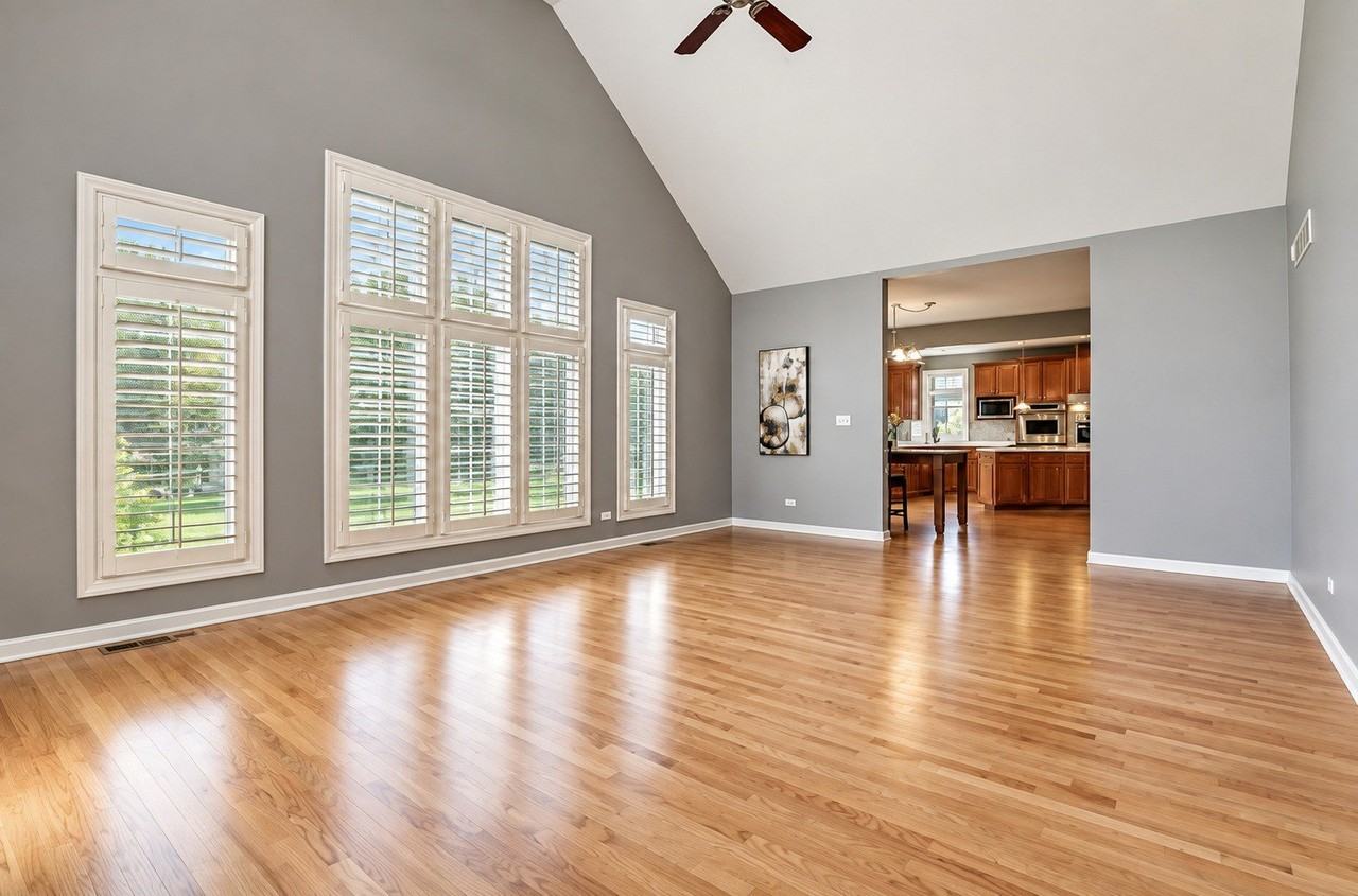 10901 Jillian Rd - Photo 7 of 41