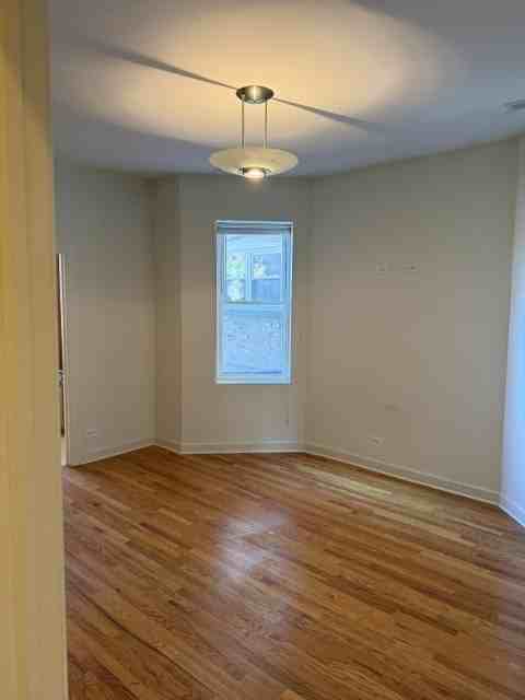 1230 W North Shore Ave #1 - Photo 3 of 10