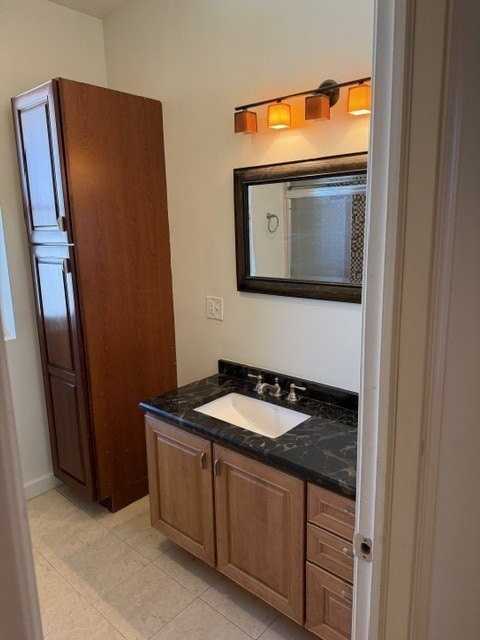 1230 W North Shore Ave #1 - Photo 5 of 10
