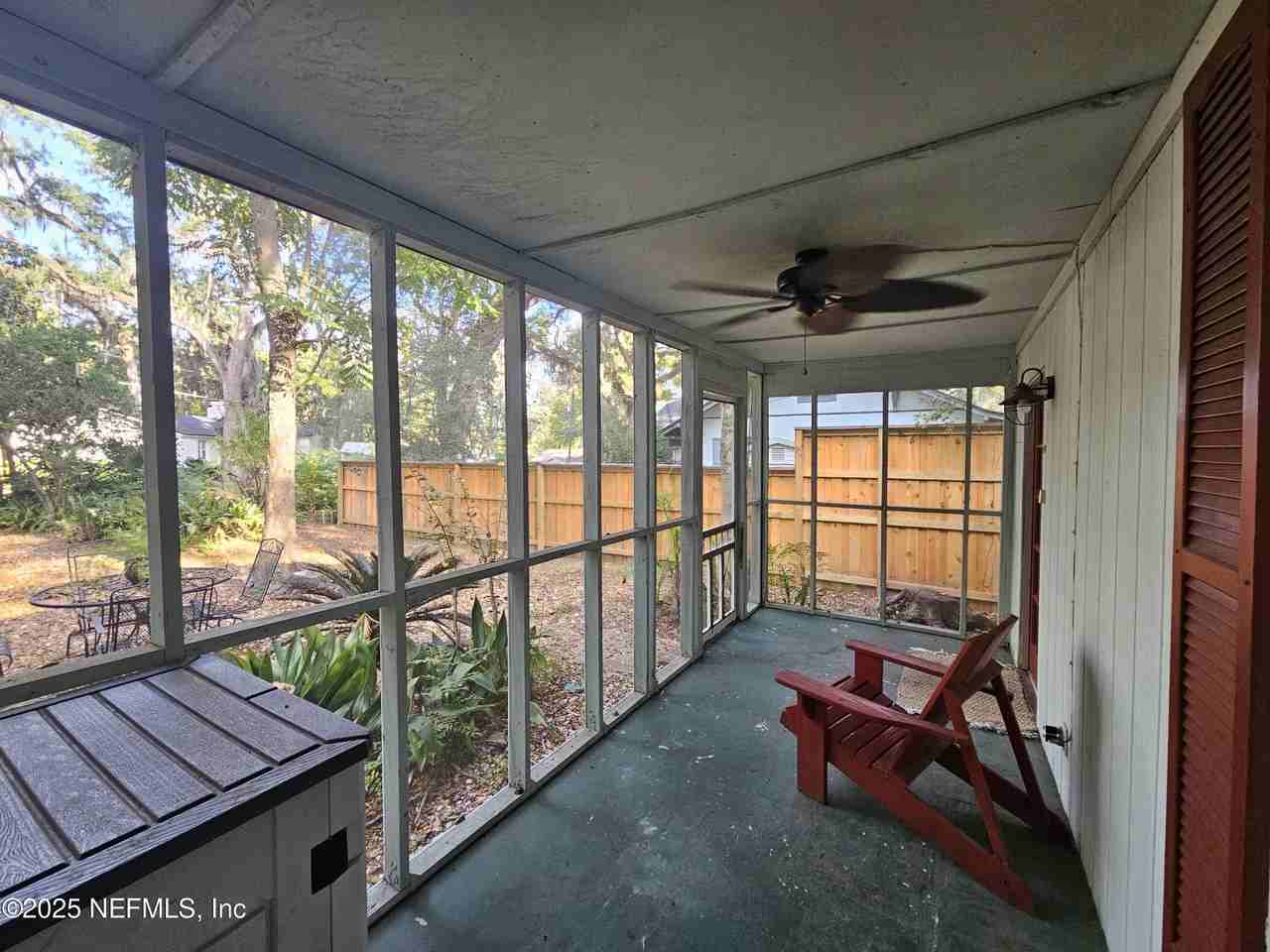 2514 Algonquin Ave #B - Photo 4 of 25