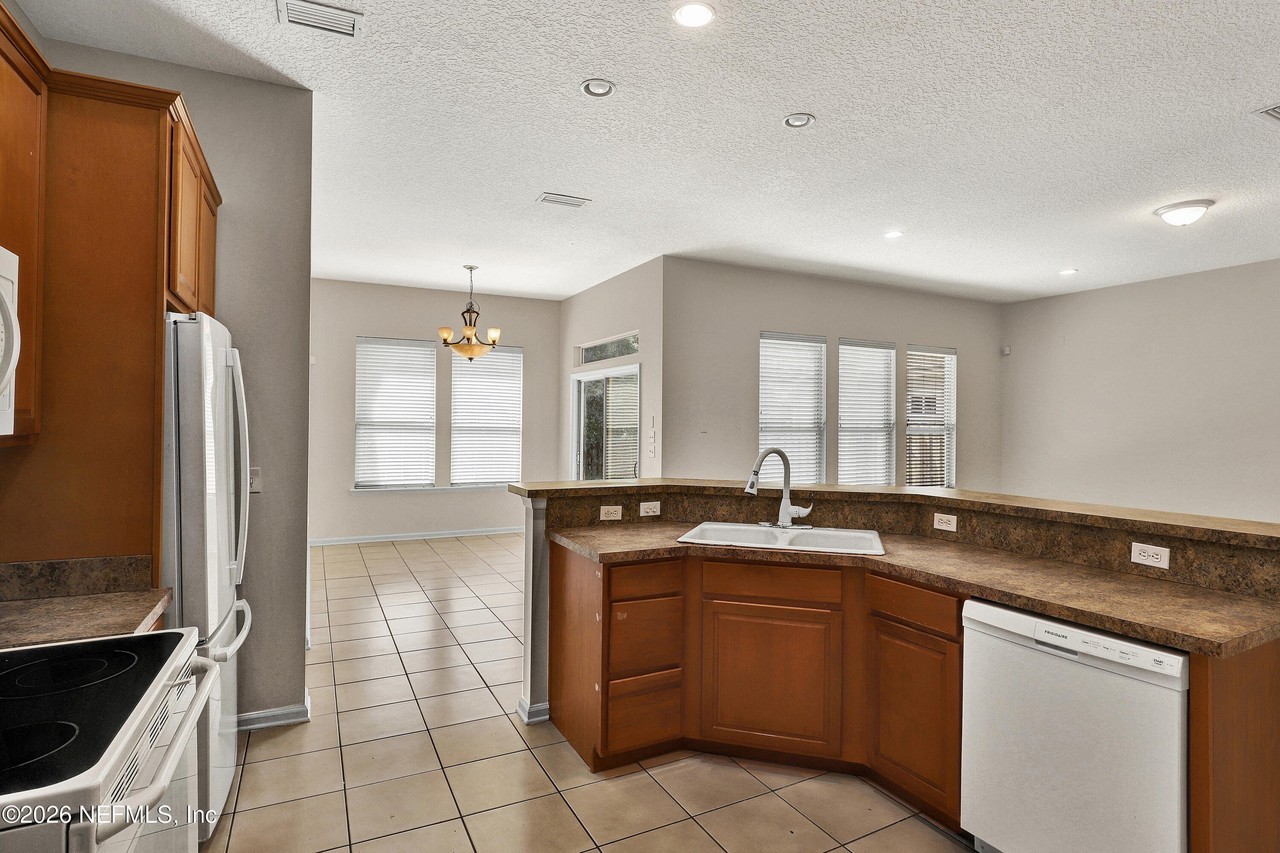14422 Christen Dr S - Photo 2 of 15