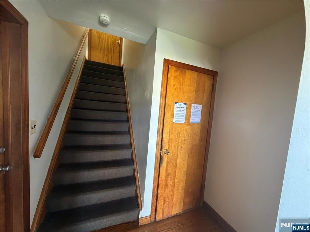 235 Pulaski Ave #2ndFL - Photo 2 of 21