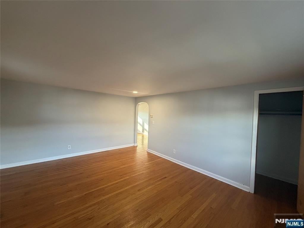 235 Pulaski Ave #2ndFL - Photo 7 of 21