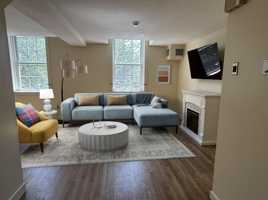 featured image of 196 Water St #18