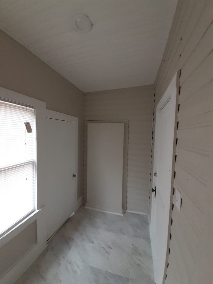 1708 Bolivar St #1708 - Photo 3 of 8
