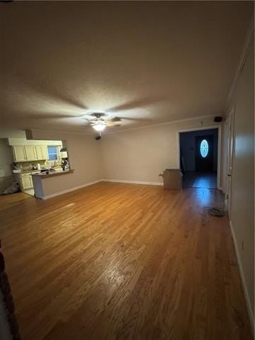 1909 Apple St - Photo 3 of 13