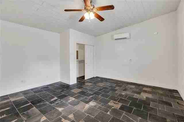 212 David St #A - Photo 5 of 8