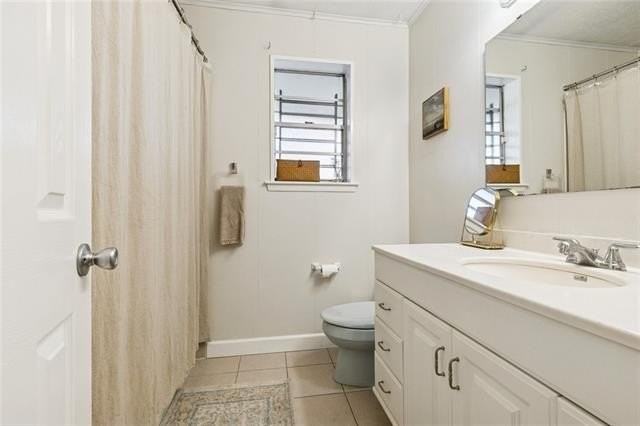6958 Orleans Ave #B - Photo 7 of 8
