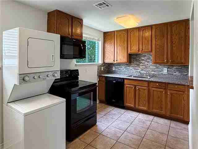 340 Bonnabel Blvd #C - Photo 6 of 14