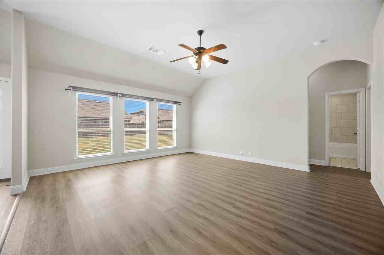 3011 Winecup Ct - Photo 5 of 21