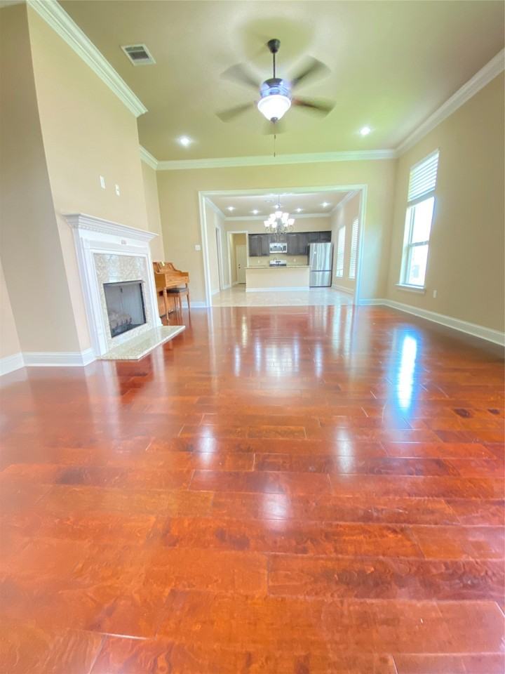 1144 Island Park Blvd - Photo 4 of 40