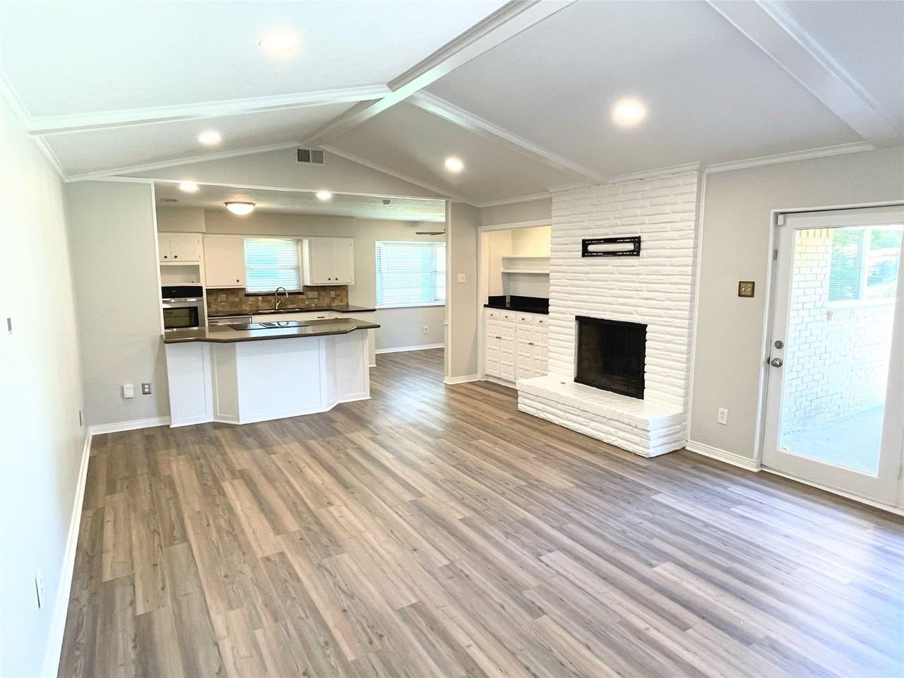 4847 Twin Post Rd - Photo 2 of 36