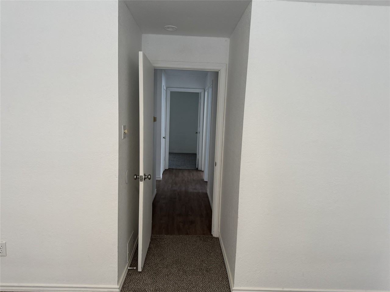 2007 Cologne Dr - Photo 6 of 17