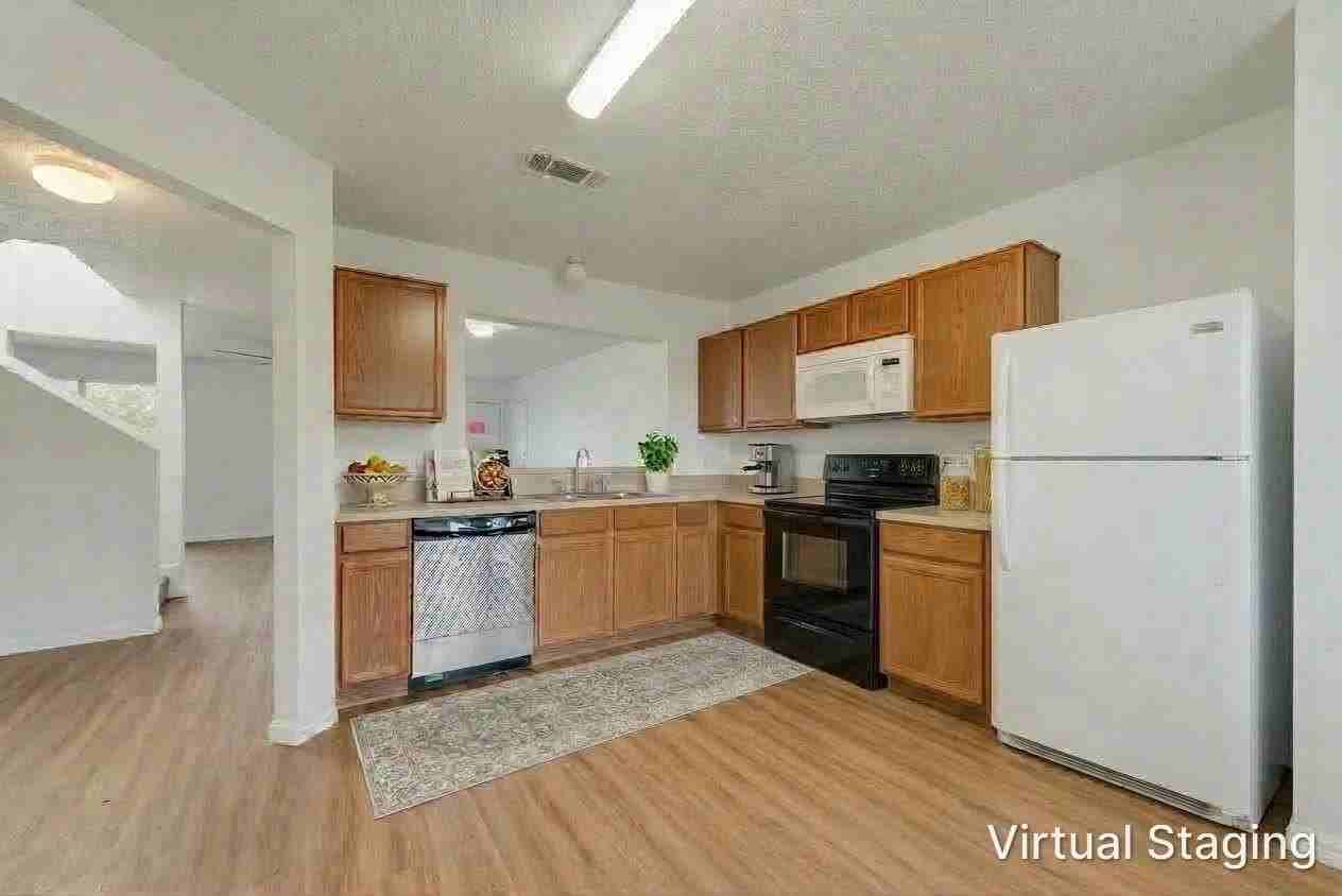 9711 Brierwyck Dr - Photo 6 of 24