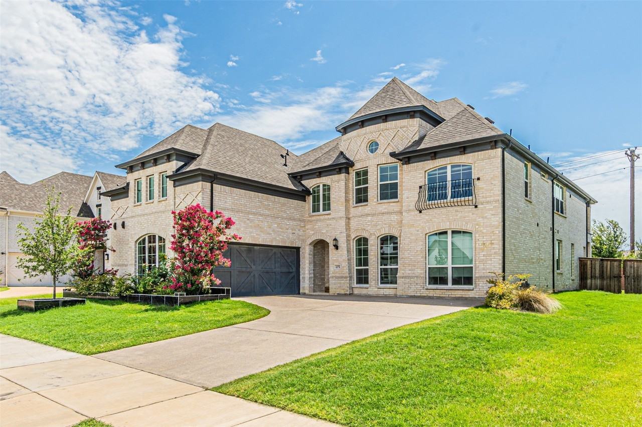 4878 Limousine Ln - Photo 2 of 27