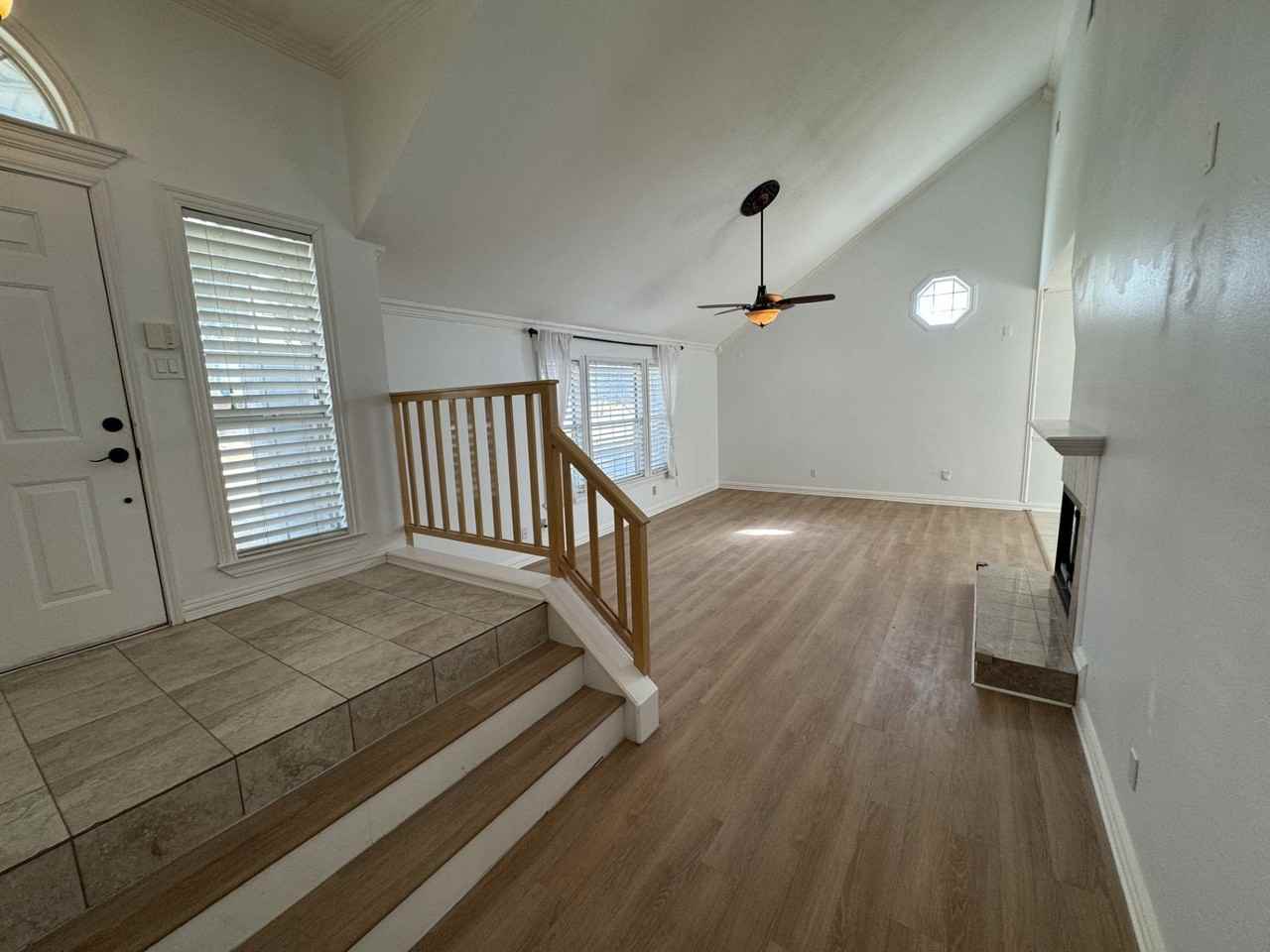 5232 Goodman Dr - Photo 2 of 18