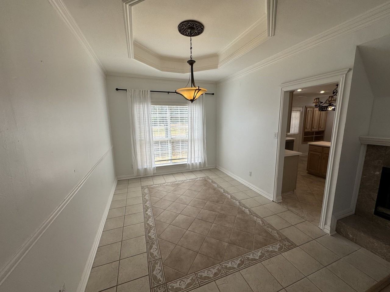5232 Goodman Dr - Photo 4 of 18