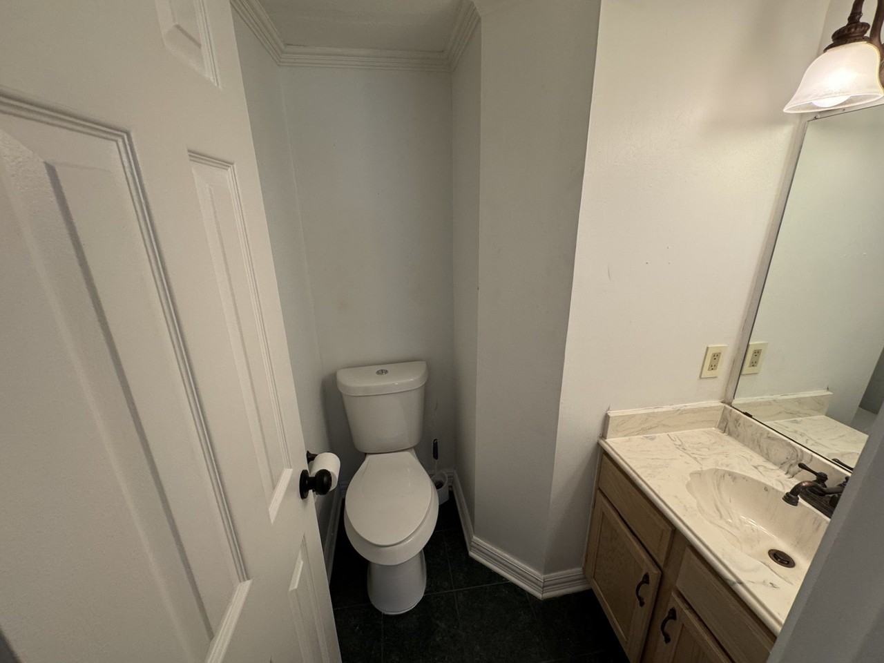 5232 Goodman Dr - Photo 5 of 18