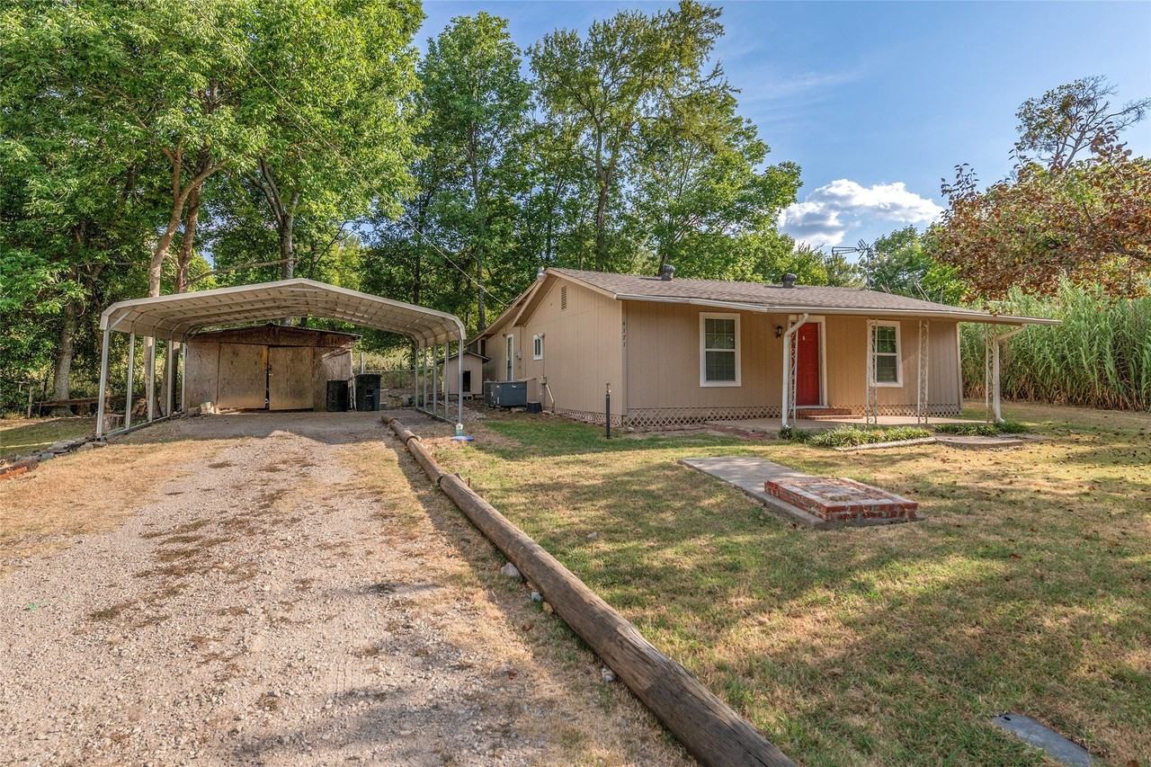 4171 Broken Bow - Photo 3 of 23