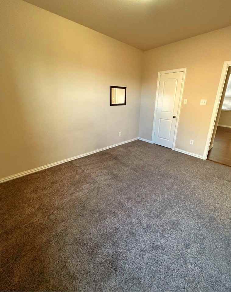 10637 Bolivar Dr - Photo 6 of 34