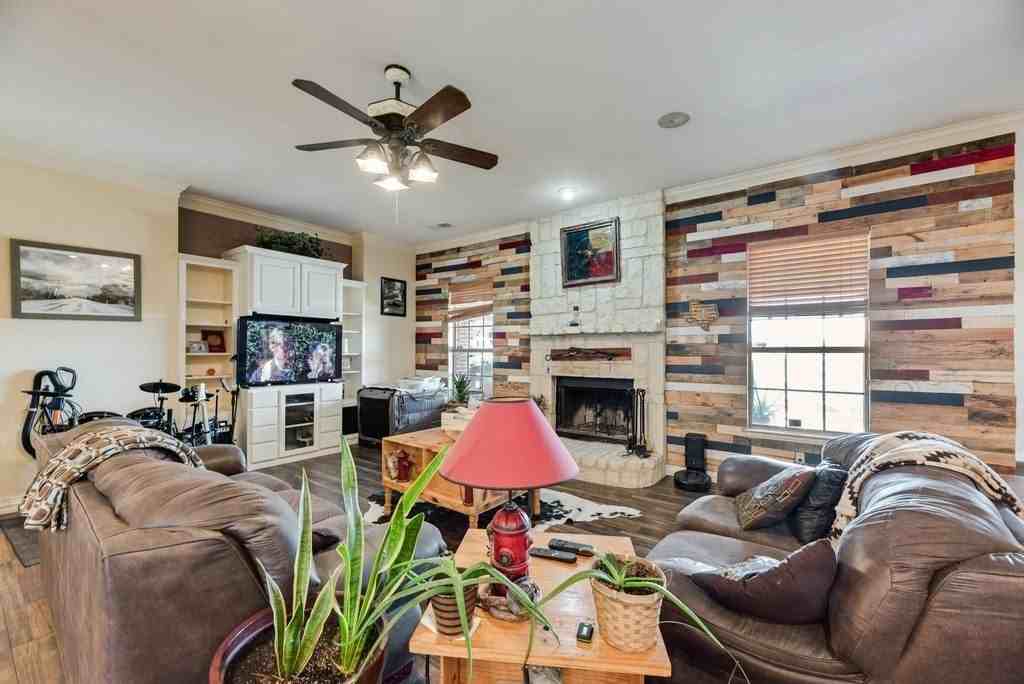 7151 County Road 595 - Photo 4 of 23
