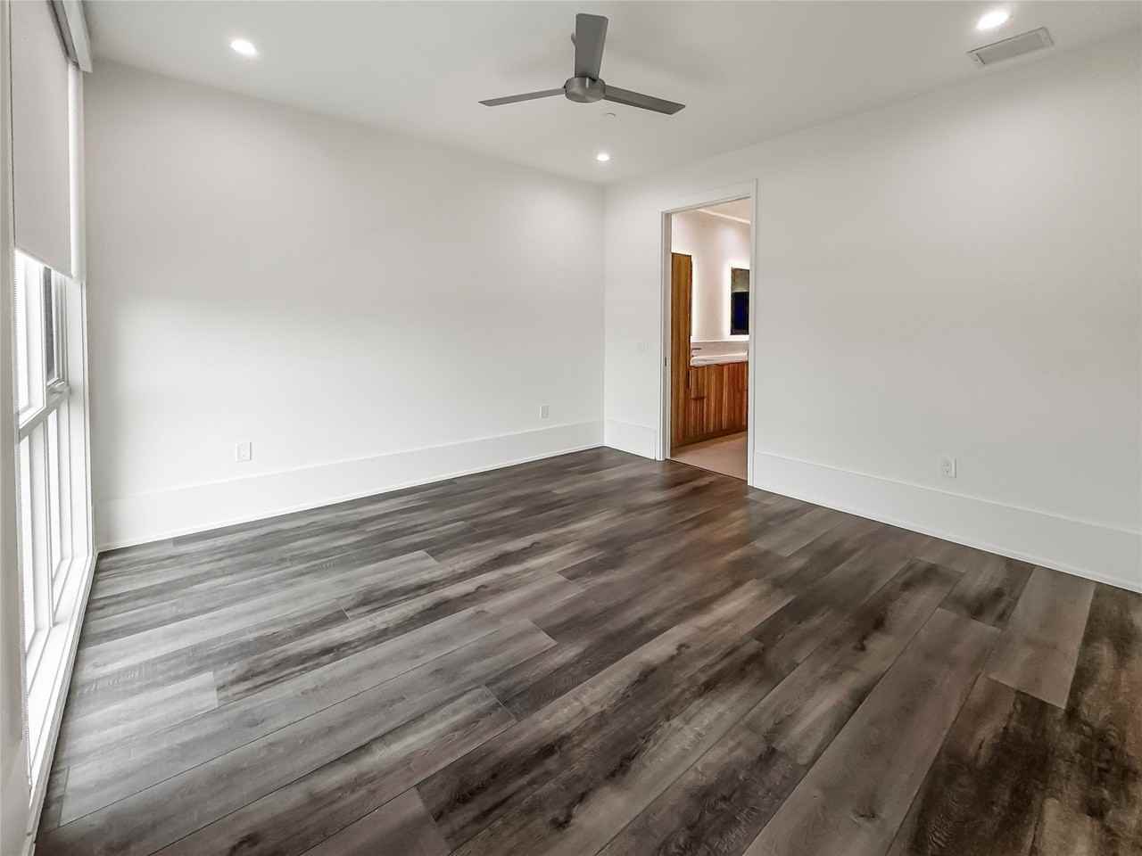 3525 Normandy Ave #32 - Photo 4 of 18