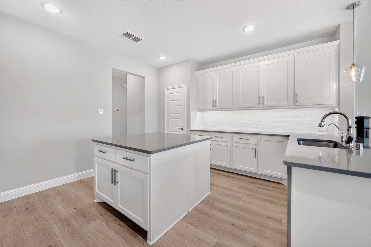 125 Joshua Tree Ct - Photo 6 of 39