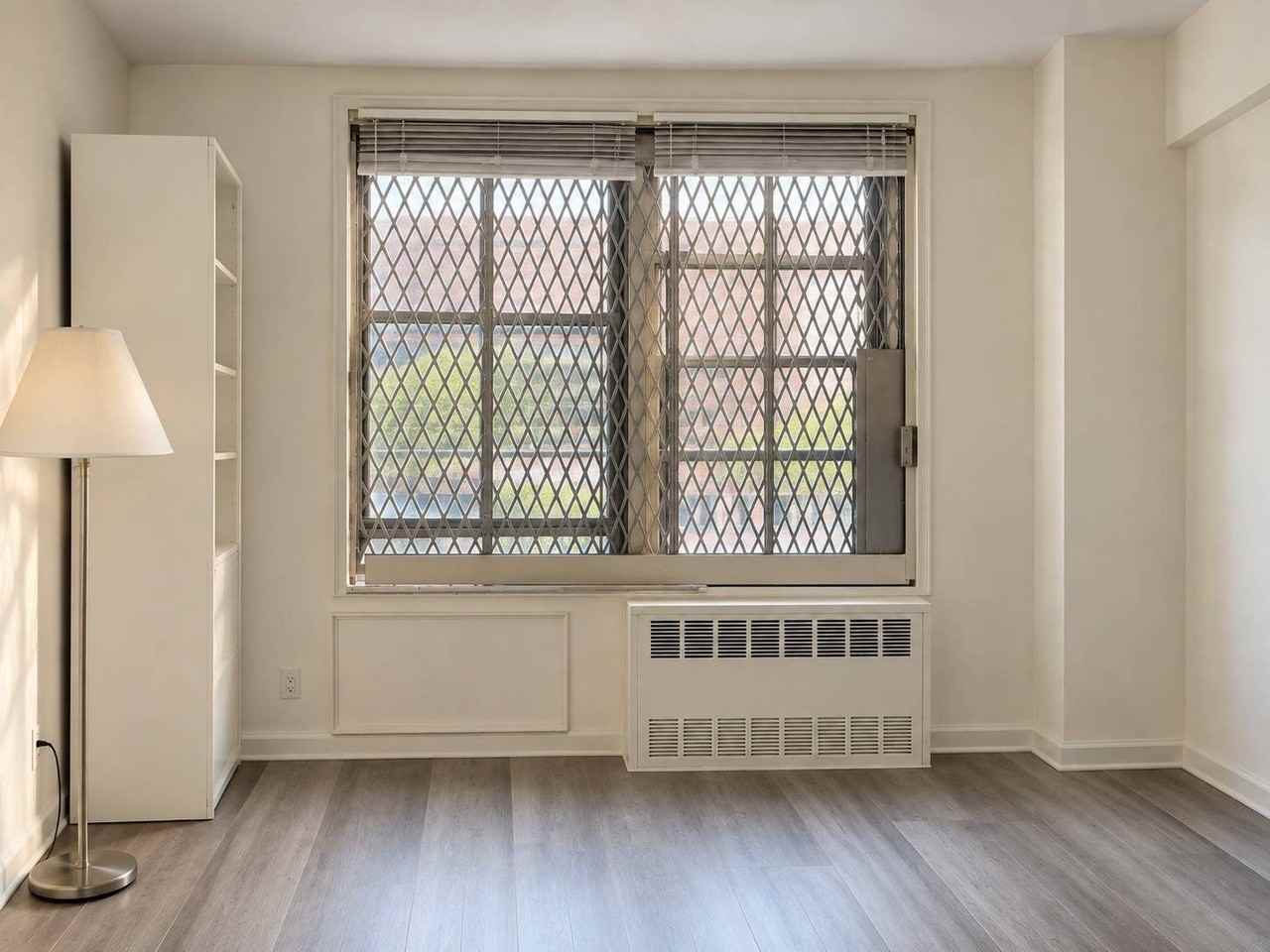 13710 Franklin Ave #102 - Photo 4 of 6