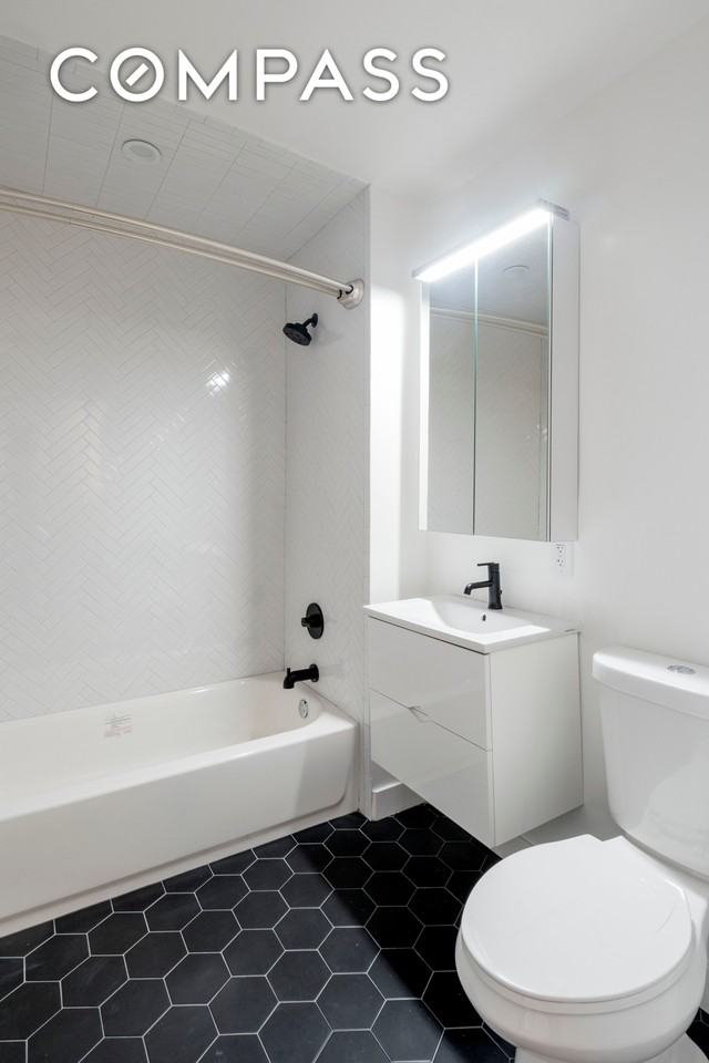 17 W 8th St #1F - Photo 5 of 6