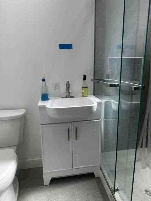 677 Sheffield Ave #2 - Photo 3 of 10