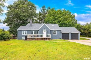 featured image of 6605 N Sheridan Rd
