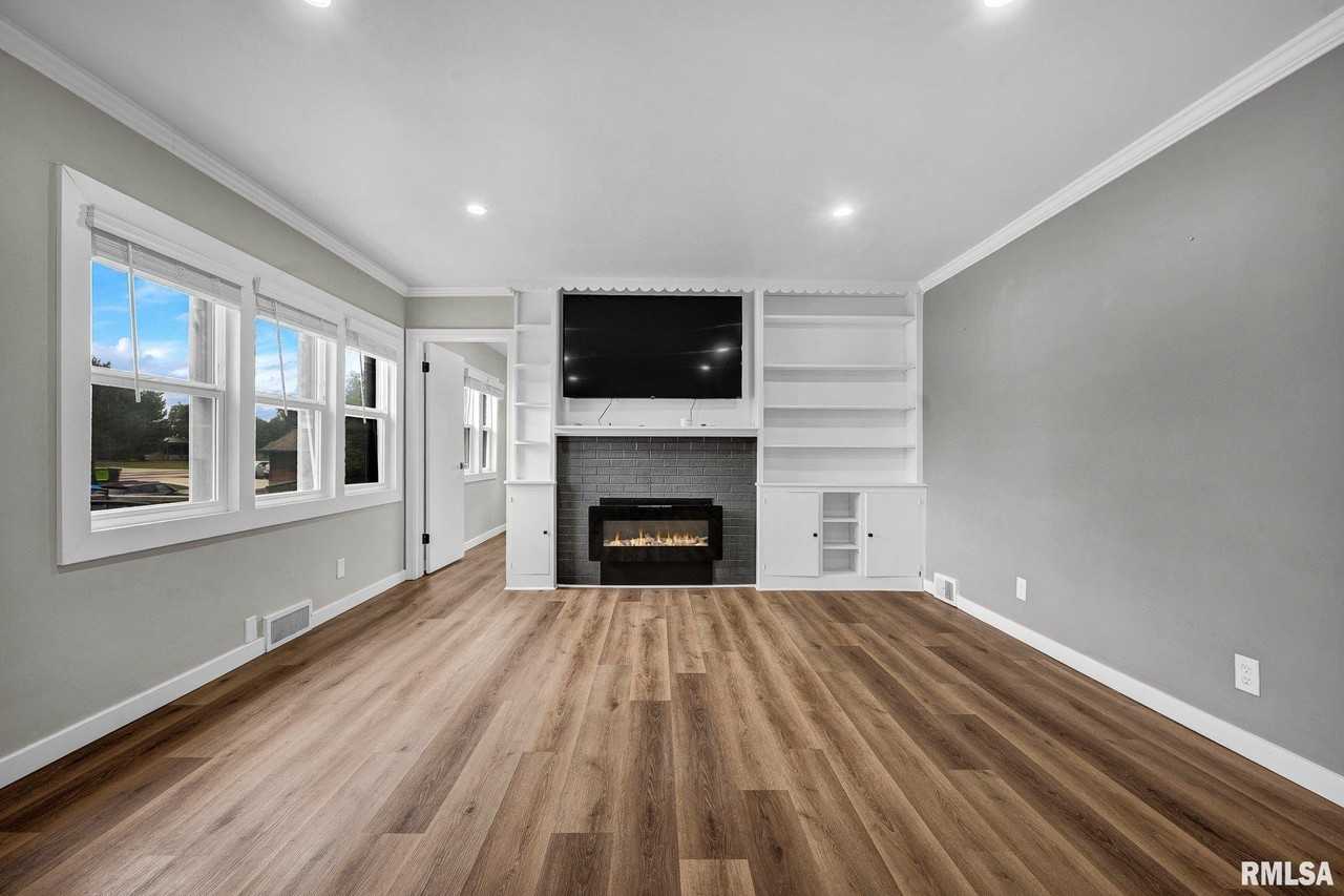 6605 N Sheridan Rd - Photo 4 of 23