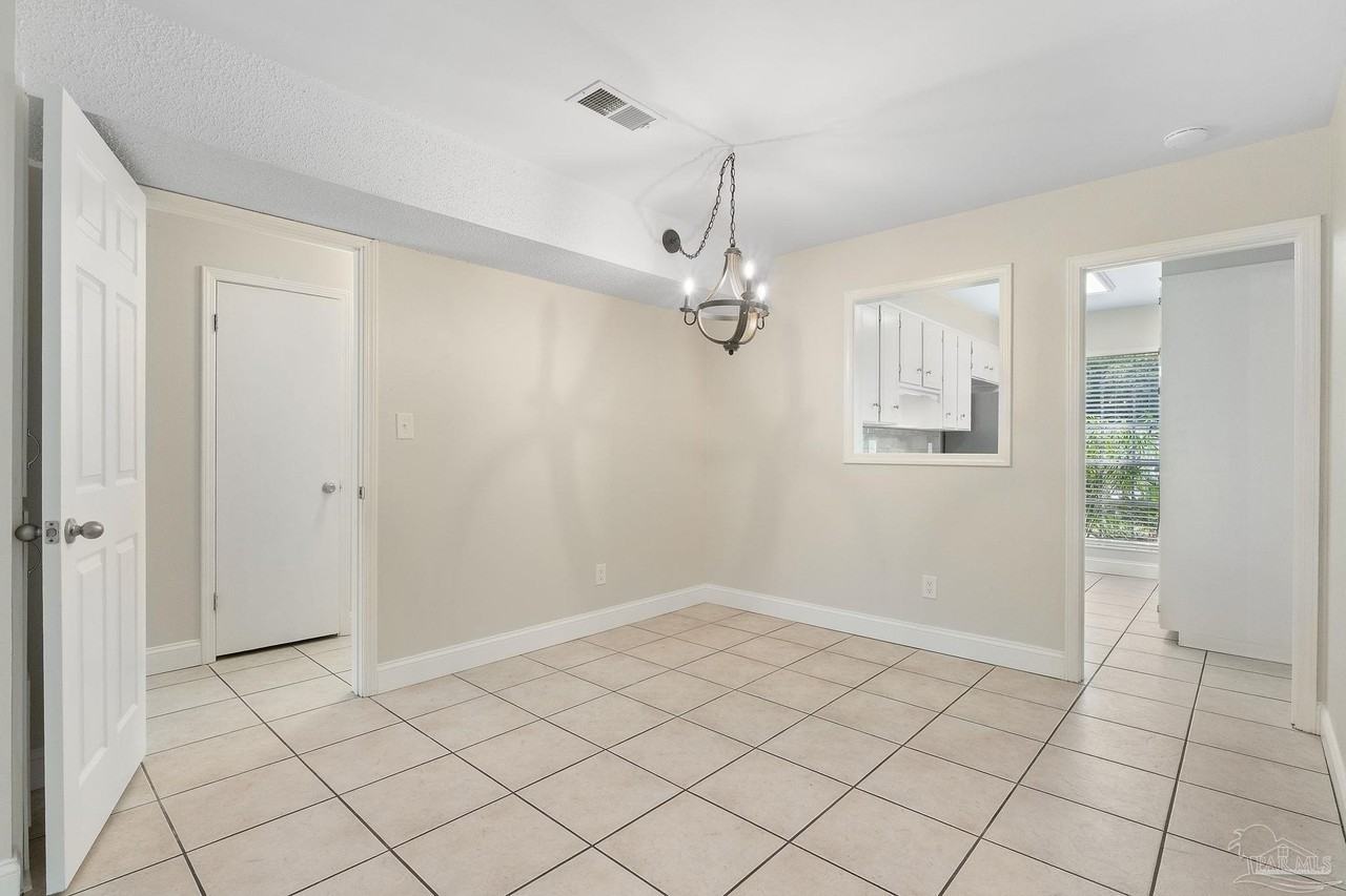 8101 Tippin Ave #F - Photo 2 of 35