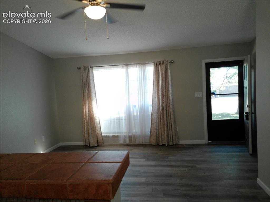 5030 Montebello Pl - Photo 5 of 26