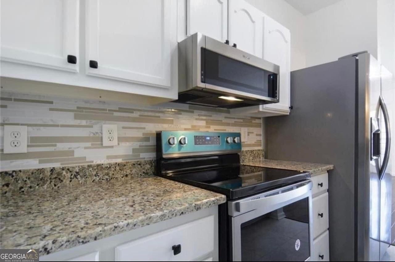 2700 Pine Tree Rd Ne - Photo 4 of 17