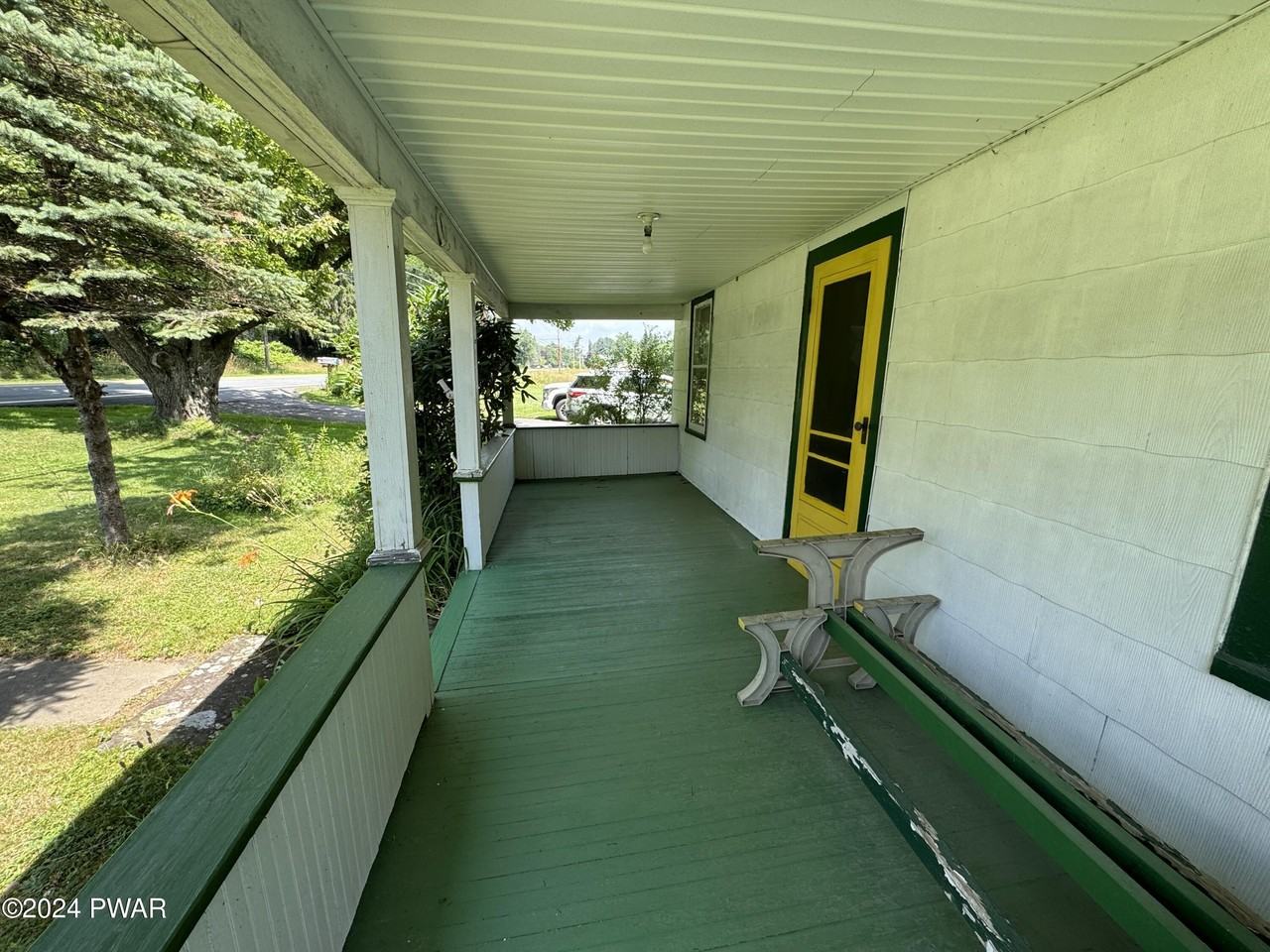 878 Bethany Tpke - Photo 6 of 36