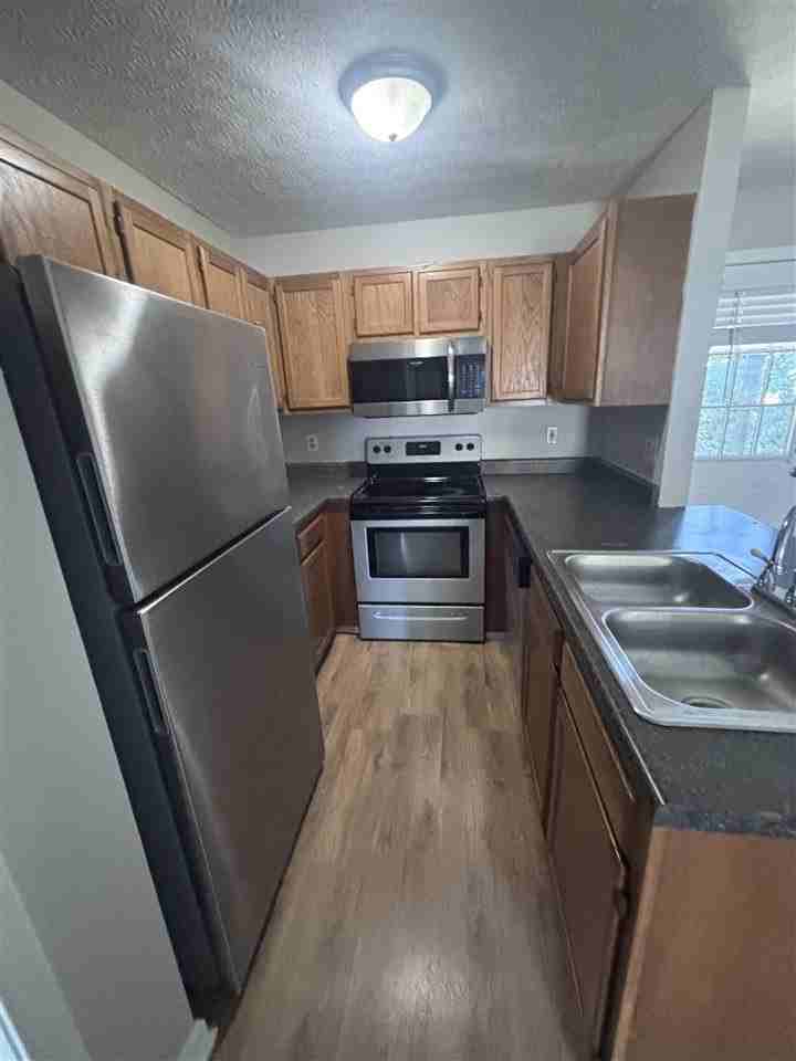 2970 N Mill Ave #5 - Photo 3 of 5