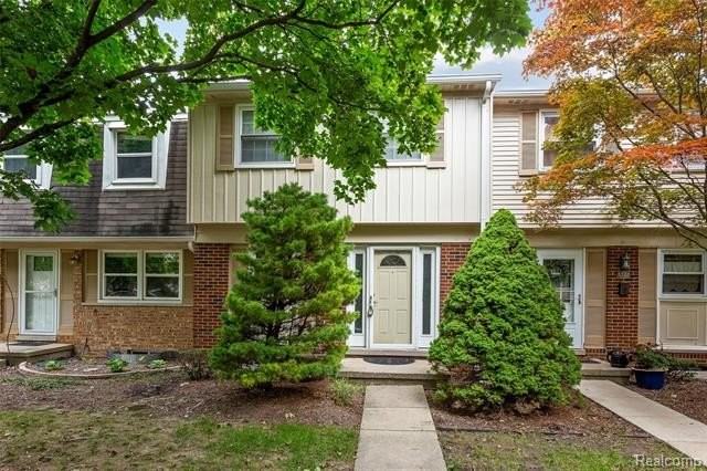 1775 Brentwood Dr