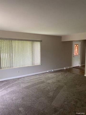 2301 Walnut Lake Rd - Photo 3 of 22
