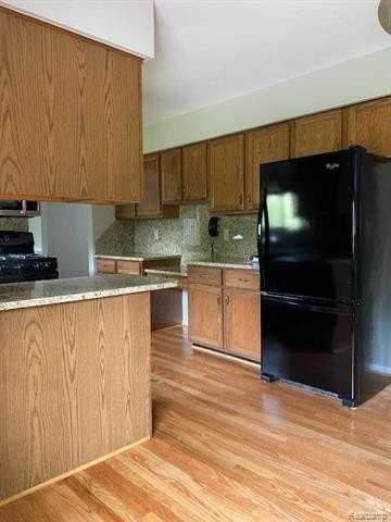 2301 Walnut Lake Rd - Photo 5 of 22
