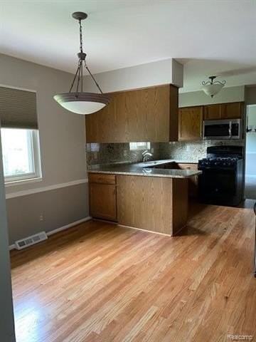 2301 Walnut Lake Rd - Photo 6 of 22