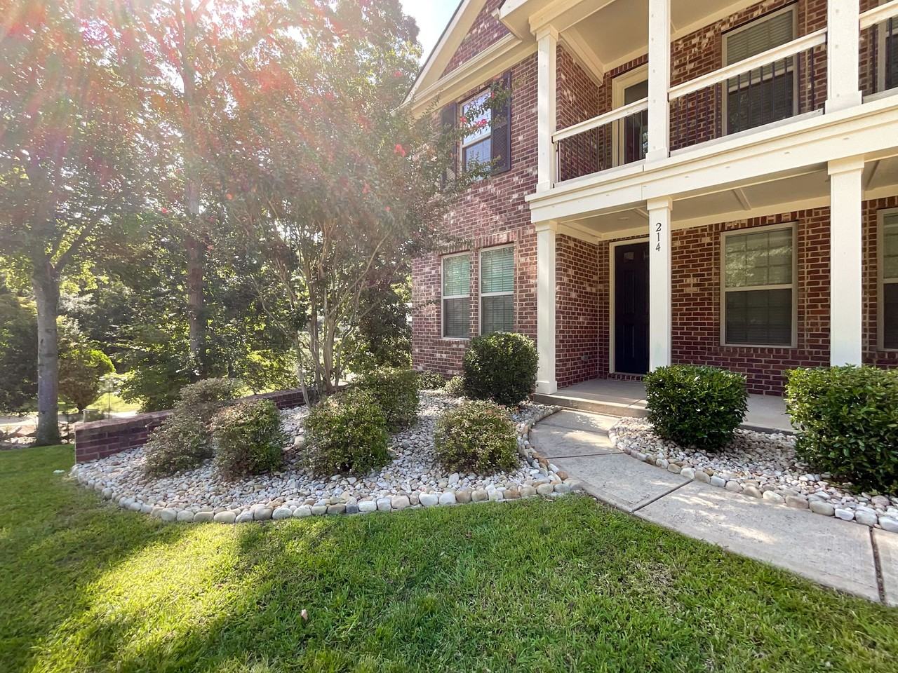 214 Smithfield Dr #1 - Photo 4 of 26