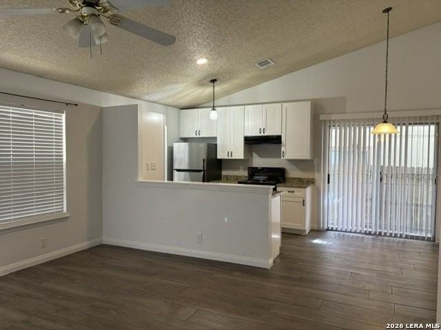 5027 Anacacho St - Photo 3 of 7