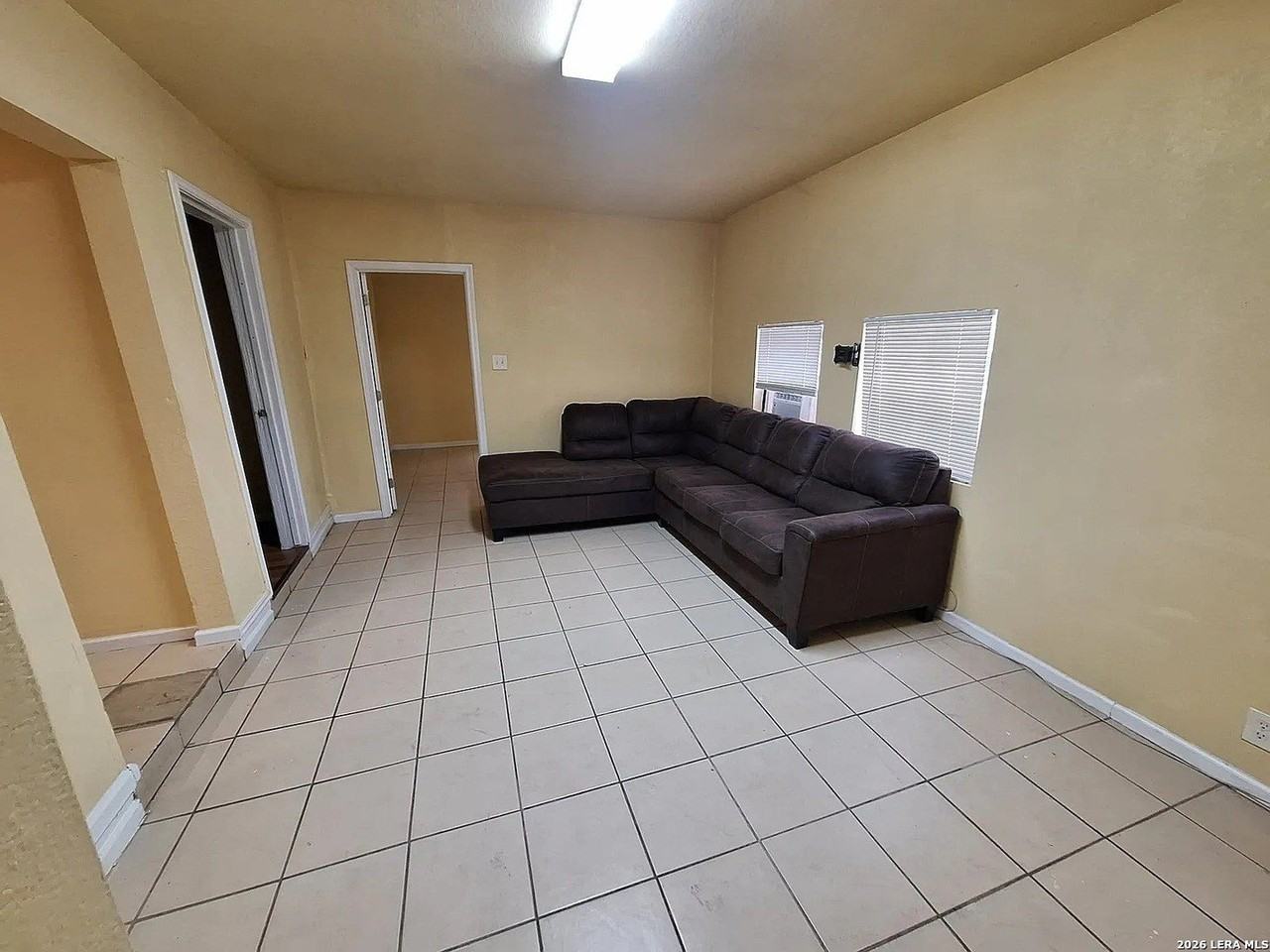 1040 Gulf - Photo 3 of 17