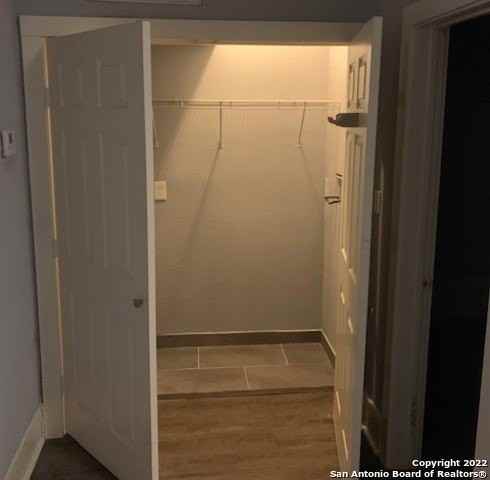 248 Clifford Ct #101 - Photo 7 of 9