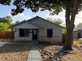 featured image of 211 Rivertree