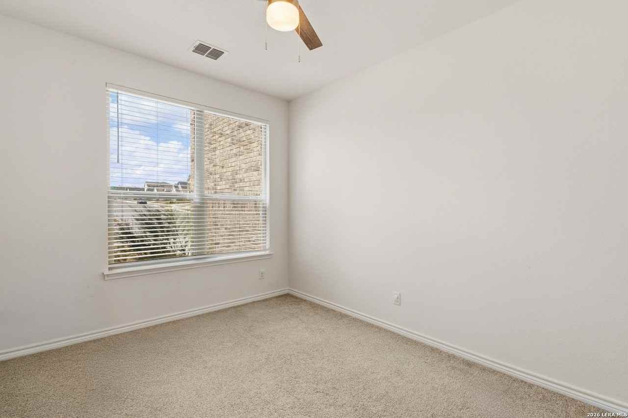 224 Beristain Cv - Photo 4 of 24